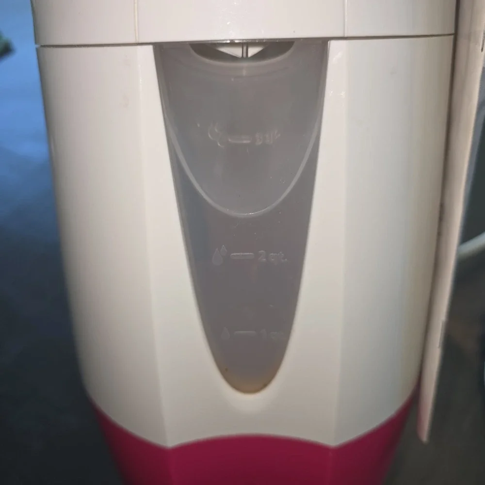 Mr. Coffee TM30 Series Iced Tea Maker White and Pink 3 Quart Adjustable Strength